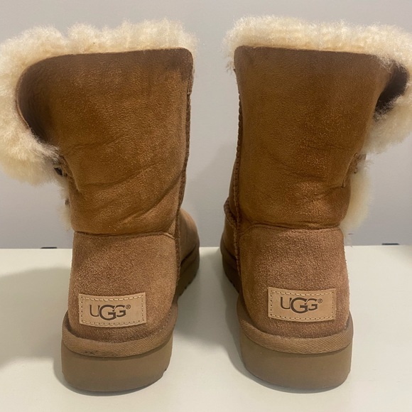 Women’s UGG Bailey Button Boot - Picture 3 of 11